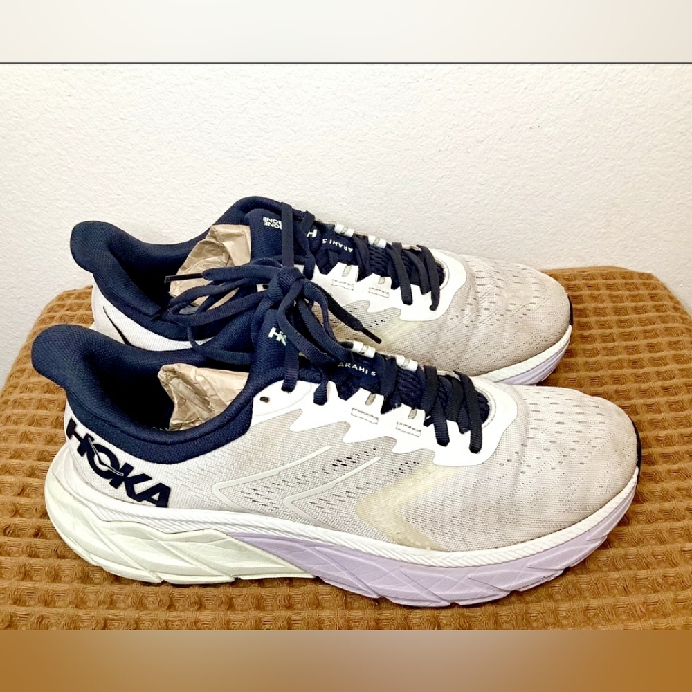 Hoka One One Arahi 6 Stability Running Shoes Sneakers Women 10.5 or Men 9